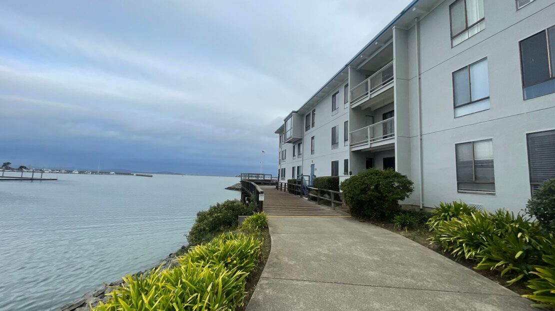 8 Admiral Drive #223 - Emeryville - California - 1 bed, 1 bath rental property