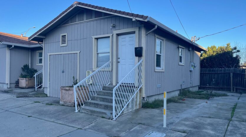 802 S Stockton St - Lodi - California - 1 bed, 1 bath rental property