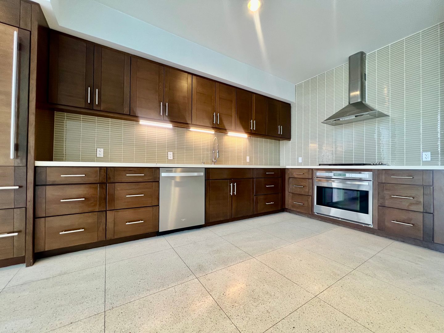 803 N Palm Canyon Dr.  - Unit 01 - Palm Springs - California - 2 bed, 2 bath rental property