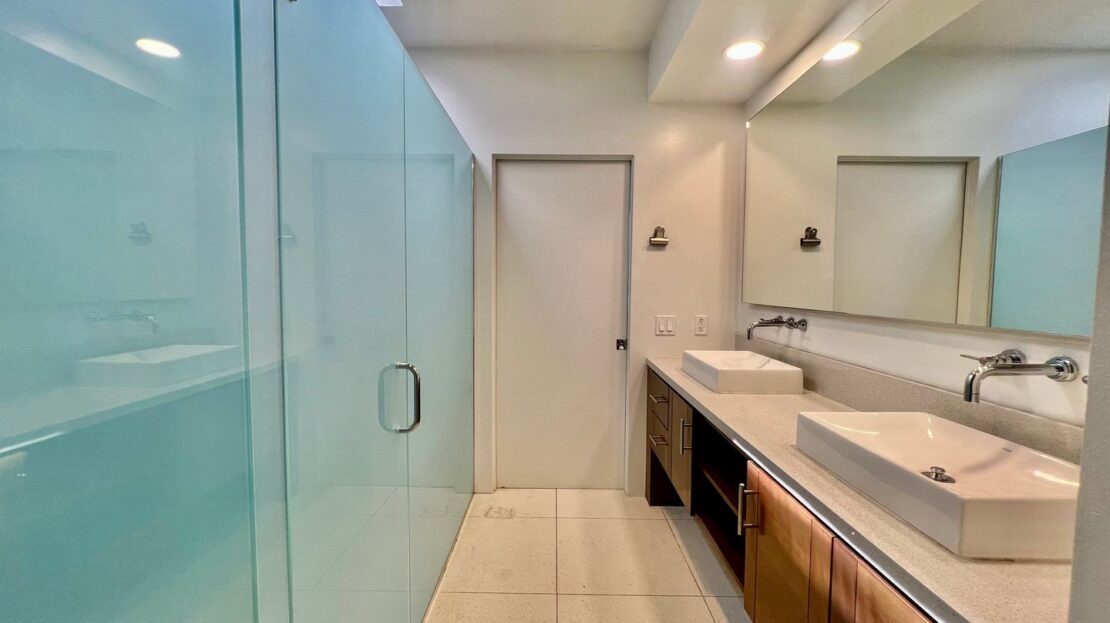 803 N Palm Canyon Dr.  - Unit 01 - Palm Springs - California - 2 bed, 2 bath rental property