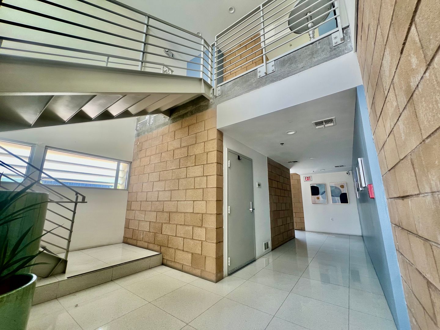 803 N Palm Canyon Dr.  - Unit 01 - Palm Springs - California - 2 bed, 2 bath rental property