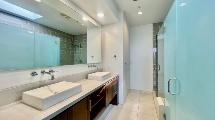 803 N Palm Canyon Dr.  - Unit 01 - Palm Springs - California - 2 bed, 2 bath rental property