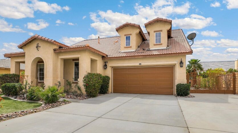 80533 Ullswater Dr. - Indio - California - 4 bed, 4 bath rental property
