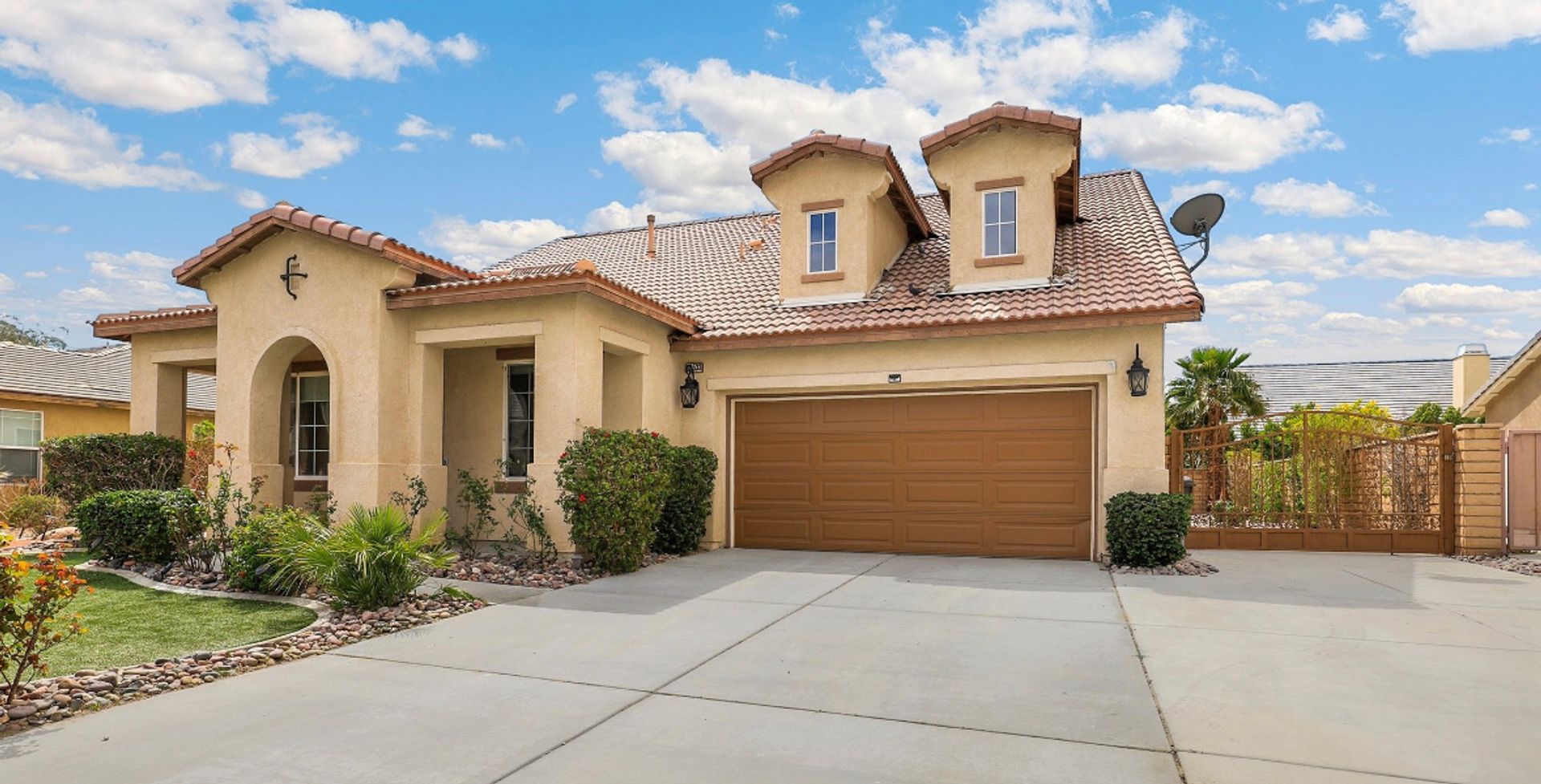 80533 Ullswater Dr. - Indio - California - 4 bed, 4 bath rental property