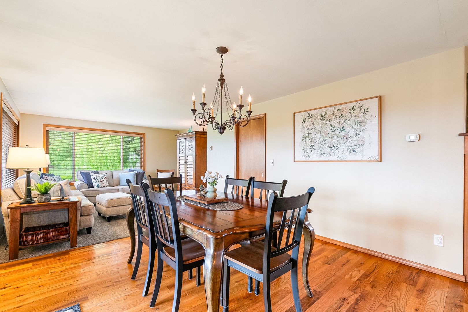 8054 Lyn-Dale Dr - Lynden - Washington - 4 bed, 3 bath rental property