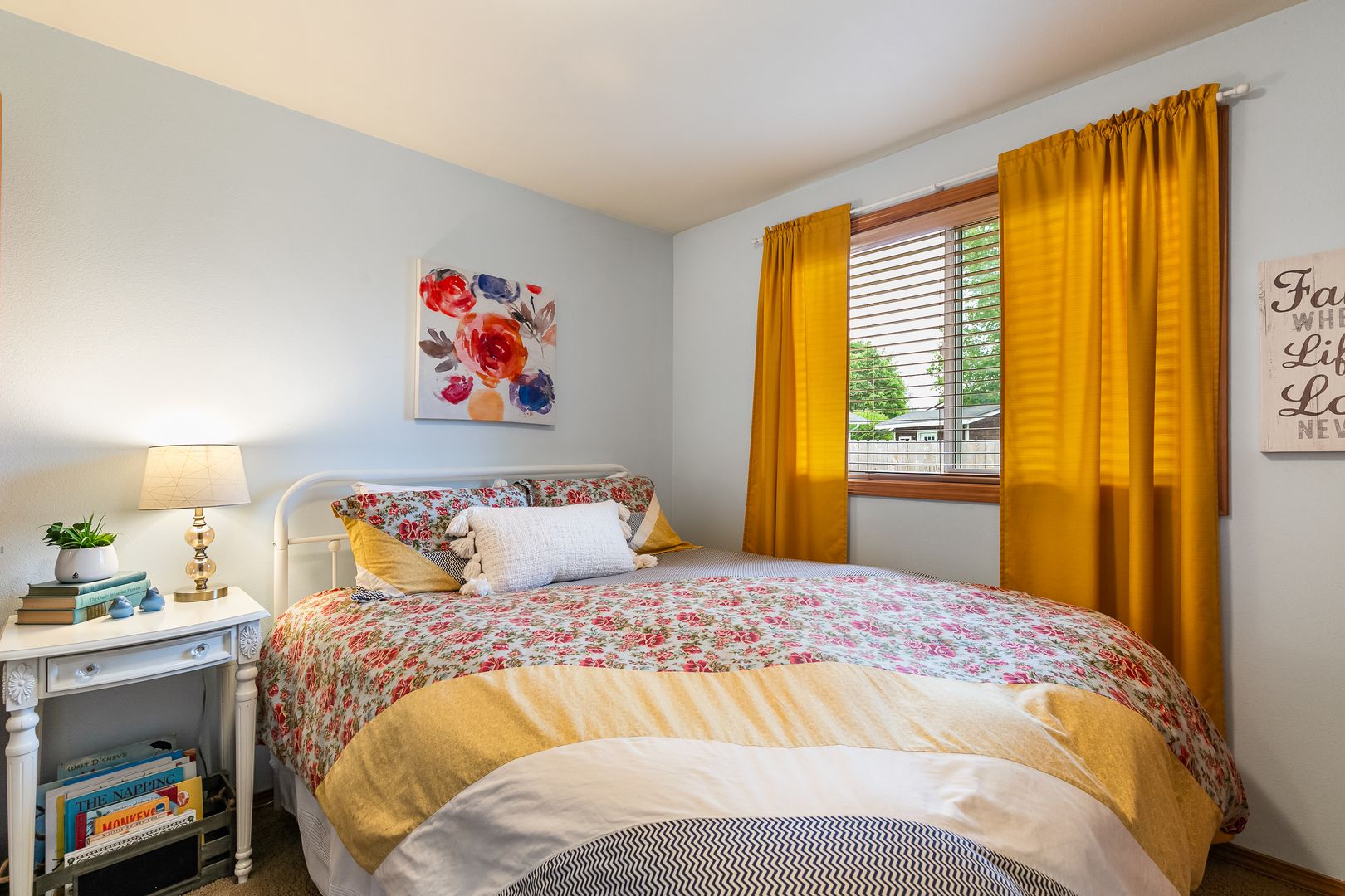 8054 Lyn-Dale Dr - Lynden - Washington - 4 bed, 3 bath rental property