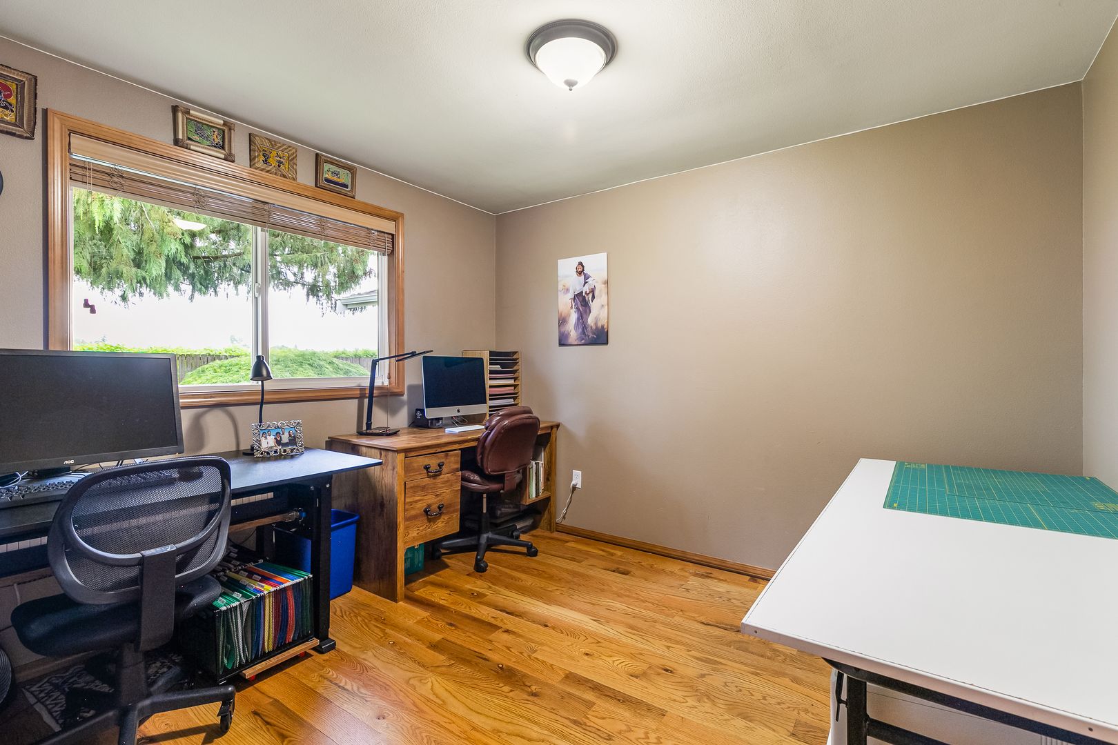 8054 Lyn-Dale Dr - Lynden - Washington - 4 bed, 3 bath rental property