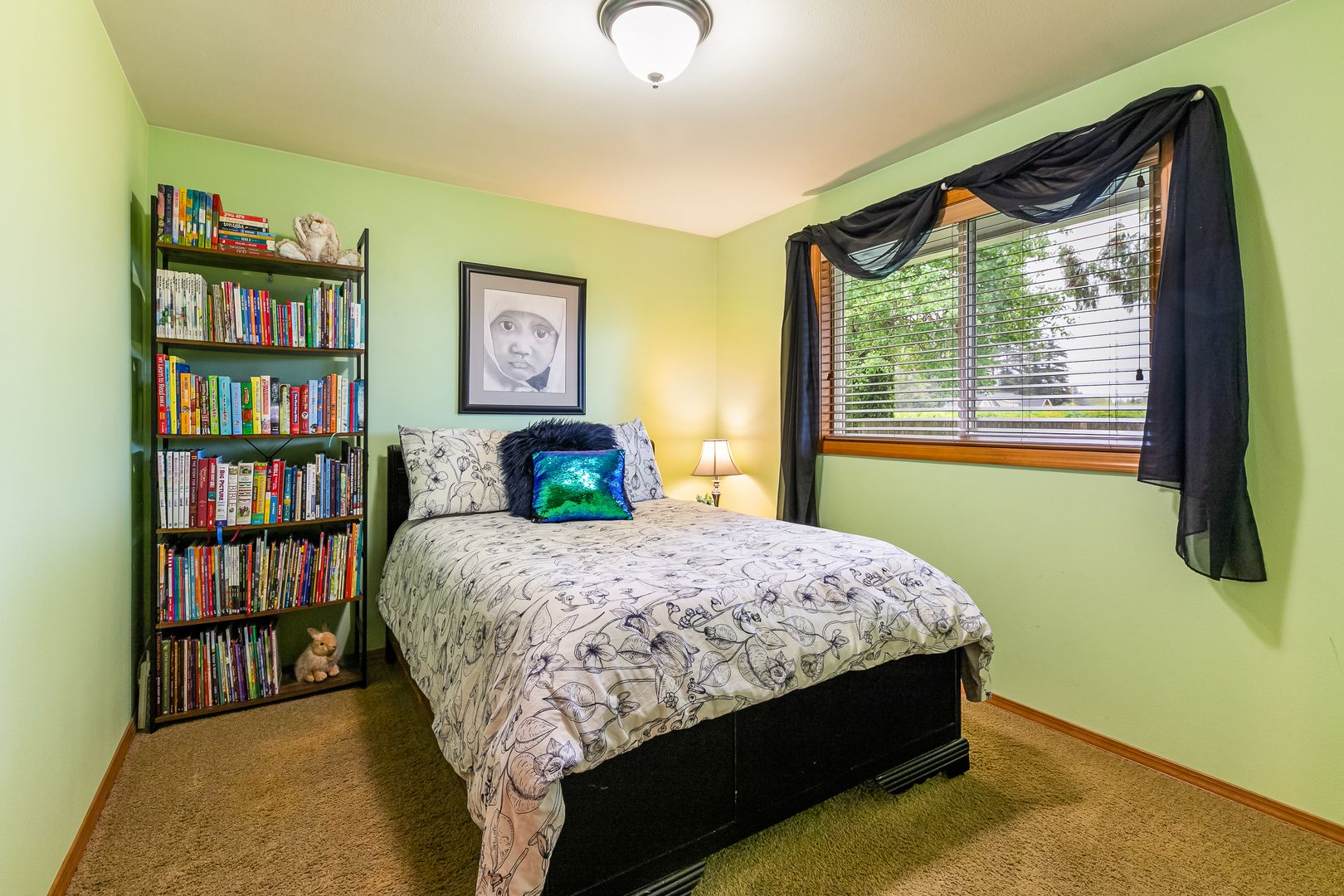 8054 Lyn-Dale Dr - Lynden - Washington - 4 bed, 3 bath rental property