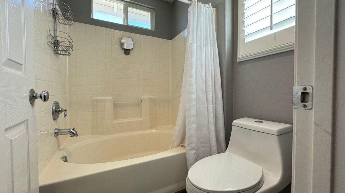 80578 Sheffield Avenue - Indio - California - 4 bed, 3 bath rental property