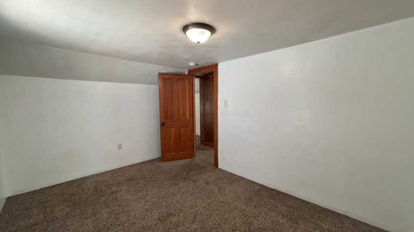 814 W Grand Blvd  - Upper Unit 1/2 - Corona - California - 2 bed, 1 bath rental property