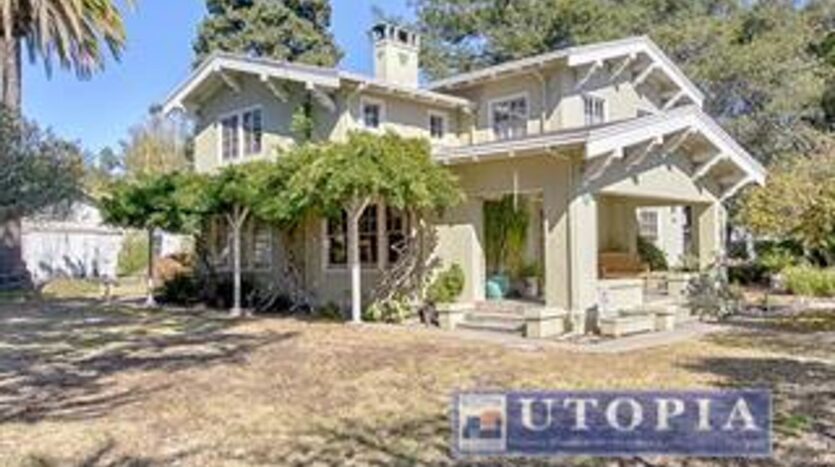 817 Morrissey Blvd - 4 - ROOM FOR RENT(Double Primary w/ Bath) - Santa Cruz - California - 1 bed, 1 bath rental property