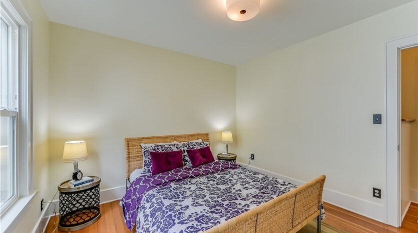 821 NE 60th Street - Seattle - Washington - 3 bed, 2 bath rental property