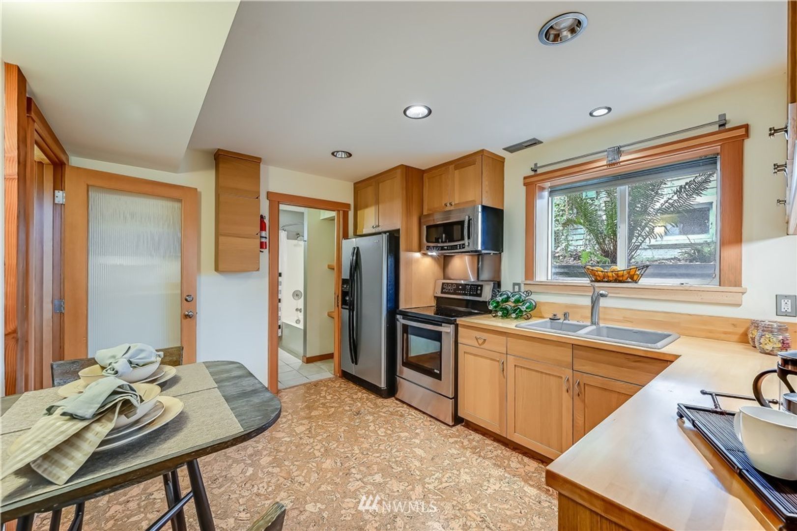 821 NE 60th Street - Seattle - Washington - 3 bed, 2 bath rental property