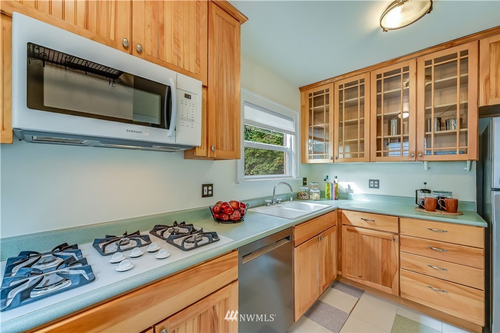 821 NE 60th Street - Seattle - Washington - 3 bed, 2 bath rental property