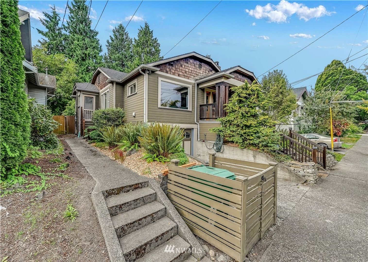 821 NE 60th Street - Seattle - Washington - 3 bed, 2 bath rental property