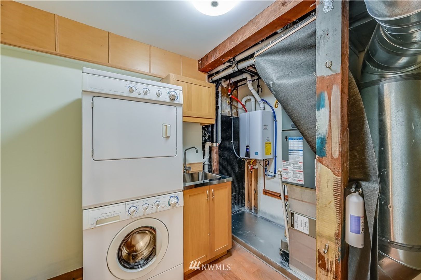 821 NE 60th Street - Seattle - Washington - 3 bed, 2 bath rental property