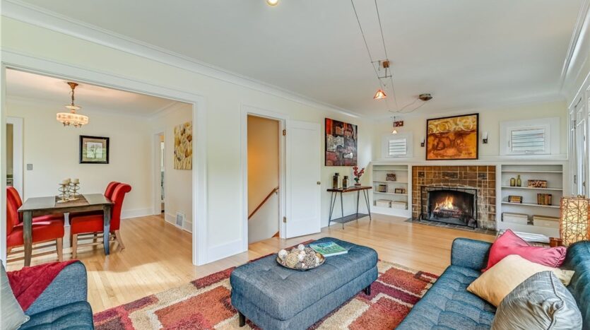 821 NE 60th Street - Seattle - Washington - 3 bed, 2 bath rental property