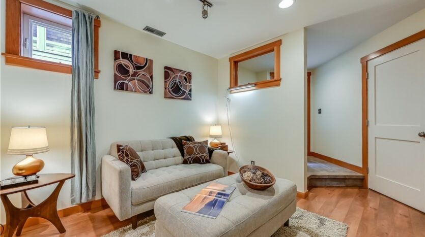 821 NE 60th Street - Seattle - Washington - 3 bed, 2 bath rental property