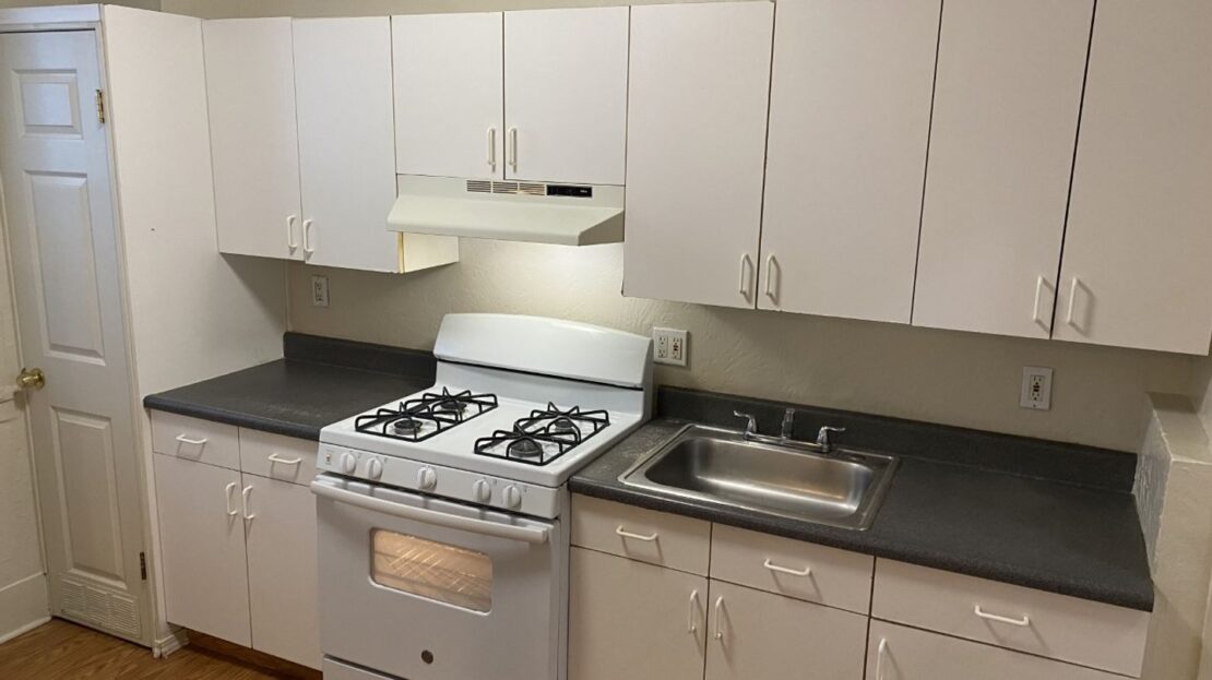 827 Pennsylvania Street Unit B - Vallejo - California - 1 bed, 1 bath rental property