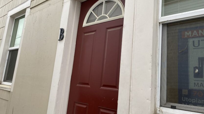 827 Pennsylvania Street Unit B - Vallejo - California - 1 bed, 1 bath rental property