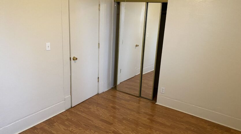 827 Pennsylvania Street Unit B - Vallejo - California - 1 bed, 1 bath rental property