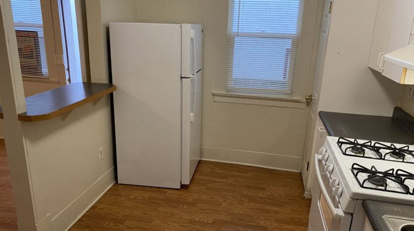 827 Pennsylvania Street Unit B - Vallejo - California - 1 bed, 1 bath rental property