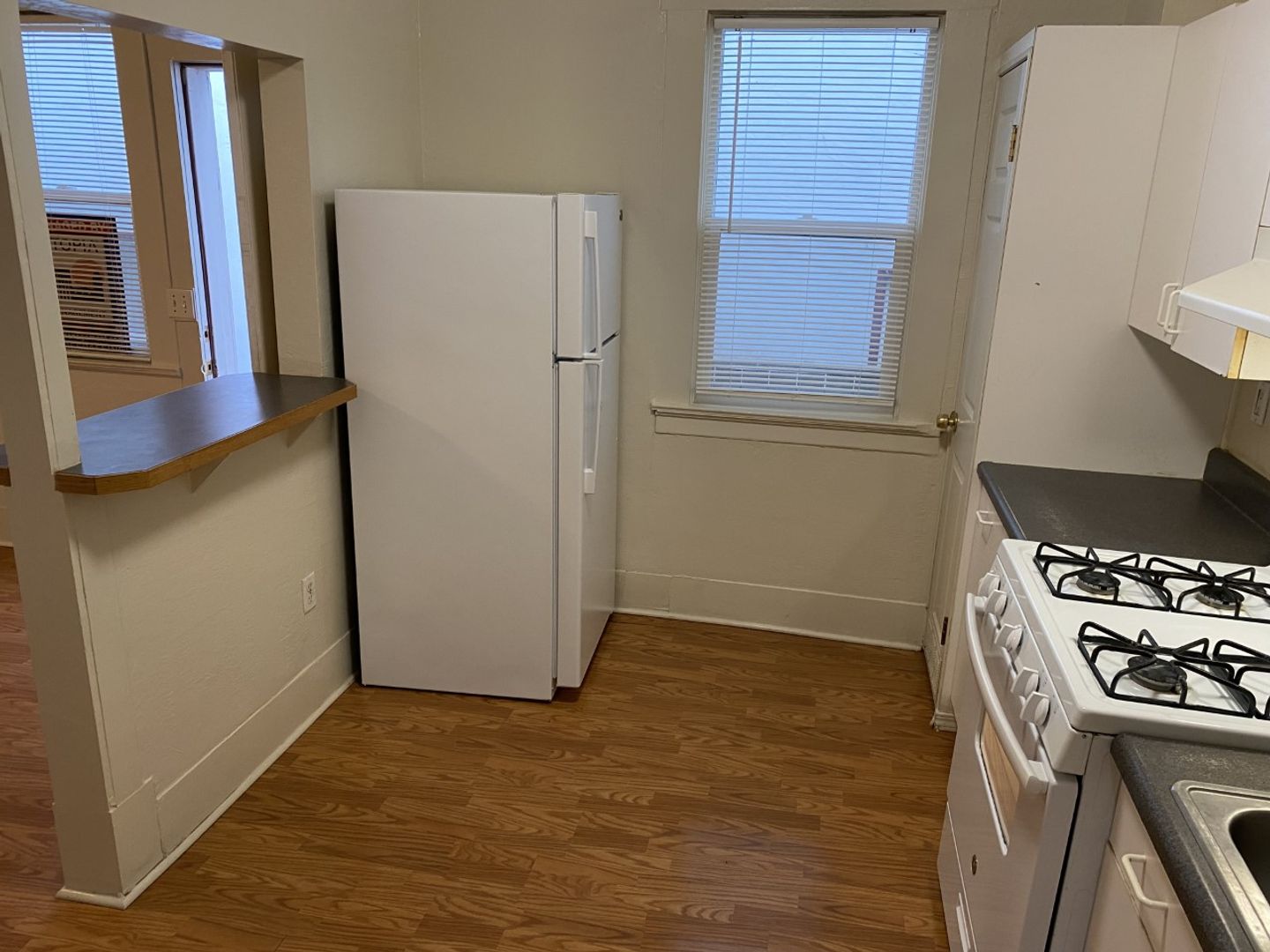 827 Pennsylvania Street Unit B - Vallejo - California - 1 bed, 1 bath rental property