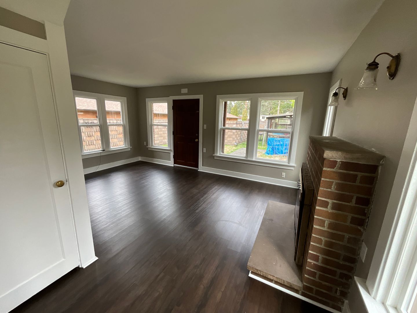 8312 Spruce St - Lakewood - Washington - 2 bed, 1 bath rental property