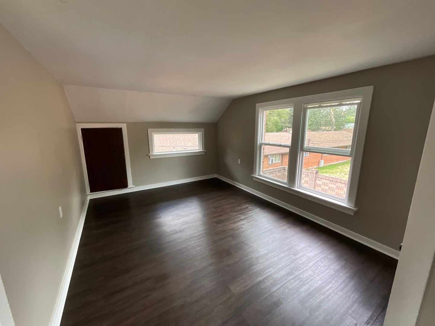 8312 Spruce St - Lakewood - Washington - 2 bed, 1 bath rental property