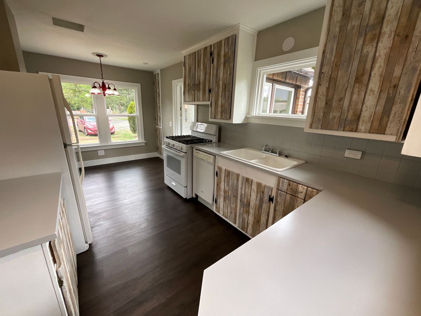 8312 Spruce St - Lakewood - Washington - 2 bed, 1 bath rental property