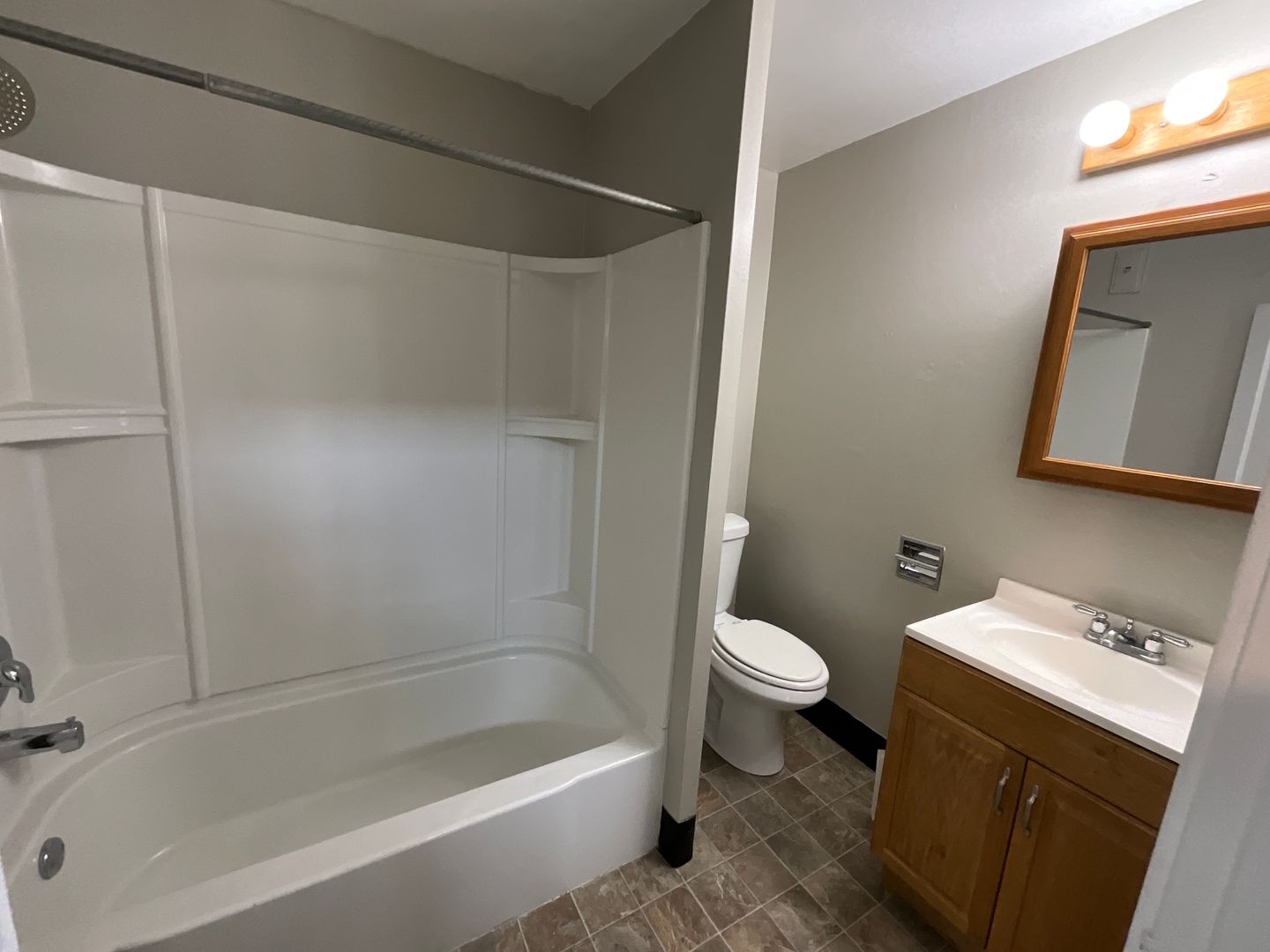 8312 Spruce St - Lakewood - Washington - 2 bed, 1 bath rental property