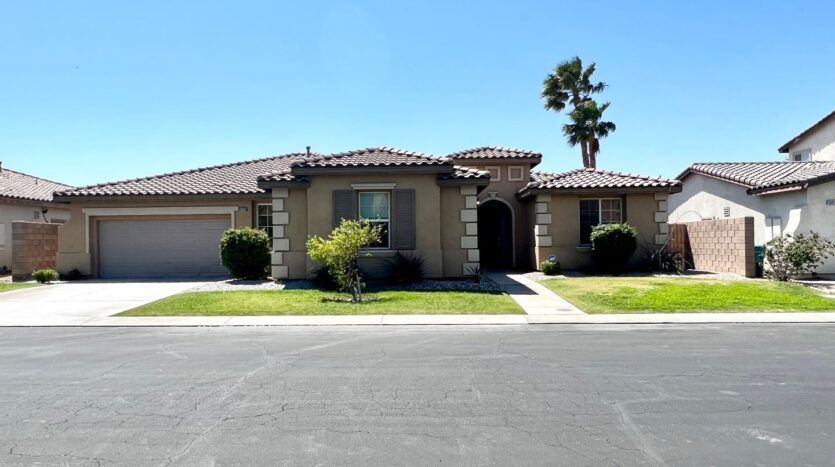 83403 Lightning Rd - Indio - California - 5 bed, 4 bath rental property