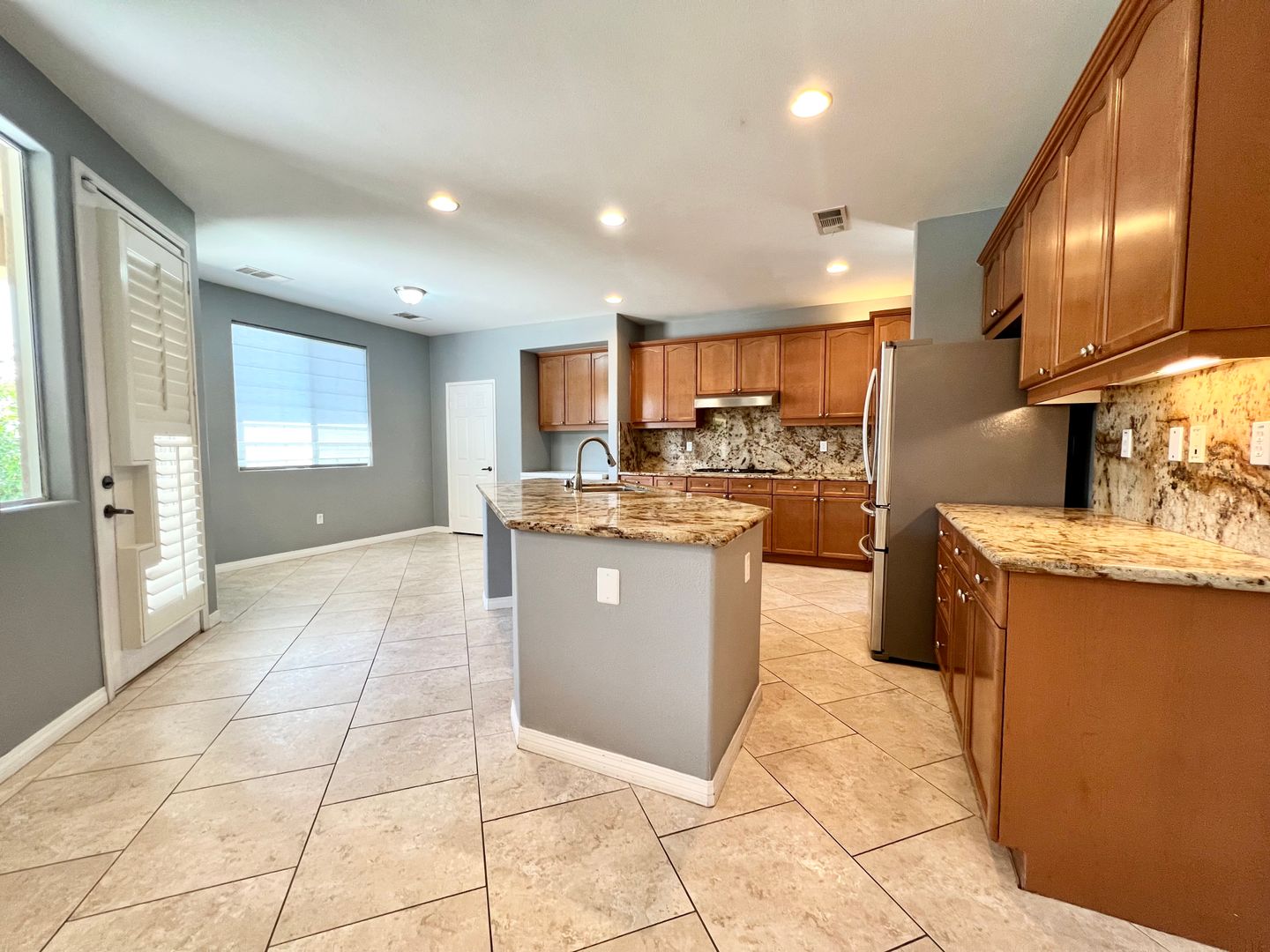 83403 Lightning Rd - Indio - California - 5 bed, 4 bath rental property