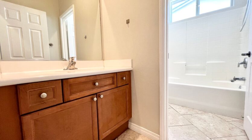 83403 Lightning Rd - Indio - California - 5 bed, 4 bath rental property