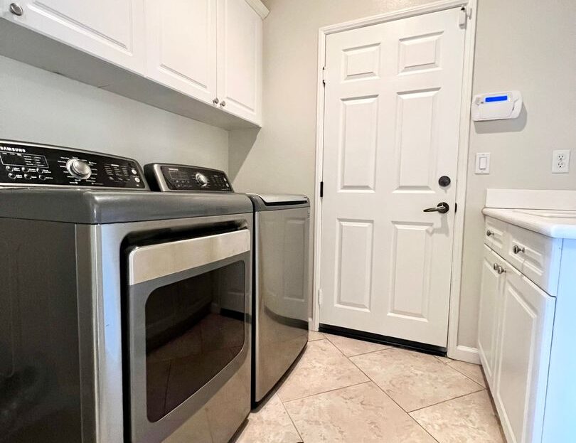 83403 Lightning Rd - Indio - California - 5 bed, 4 bath rental property