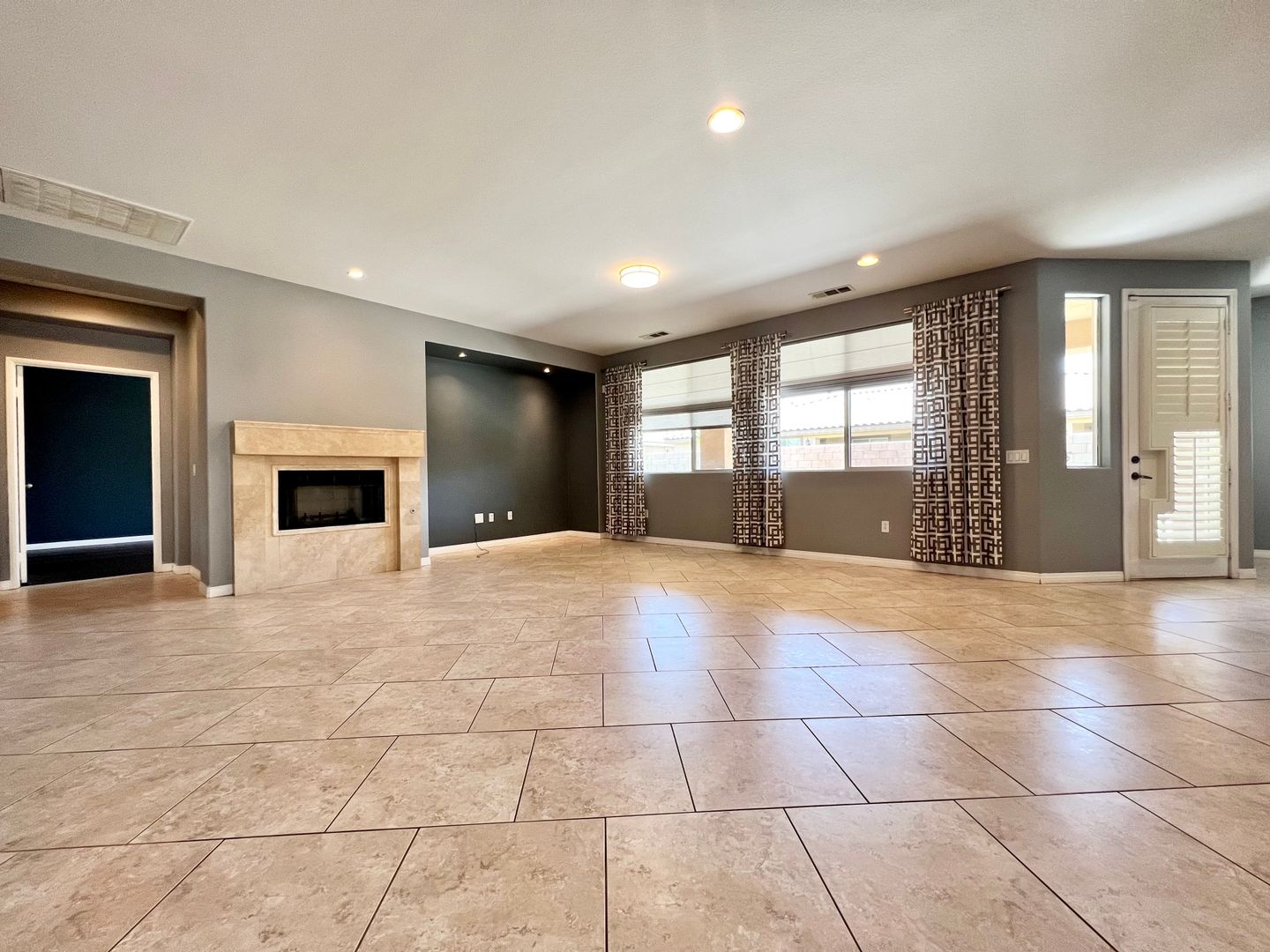 83403 Lightning Rd - Indio - California - 5 bed, 4 bath rental property