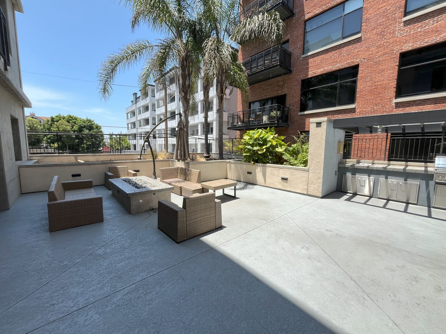 835 Locust Avenue Unit 109 - Long Beach - California - 1 bed, 1 bath rental property