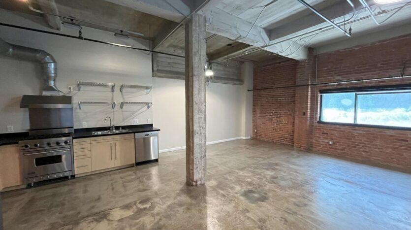 835 Locust Avenue Unit 109 - Long Beach - California - 1 bed, 1 bath rental property