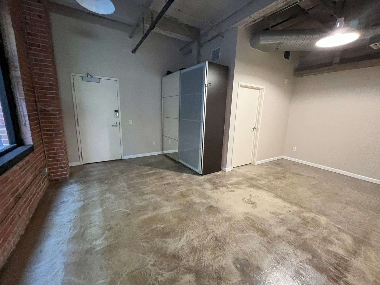 835 Locust Avenue Unit 109 - Long Beach - California - 1 bed, 1 bath rental property