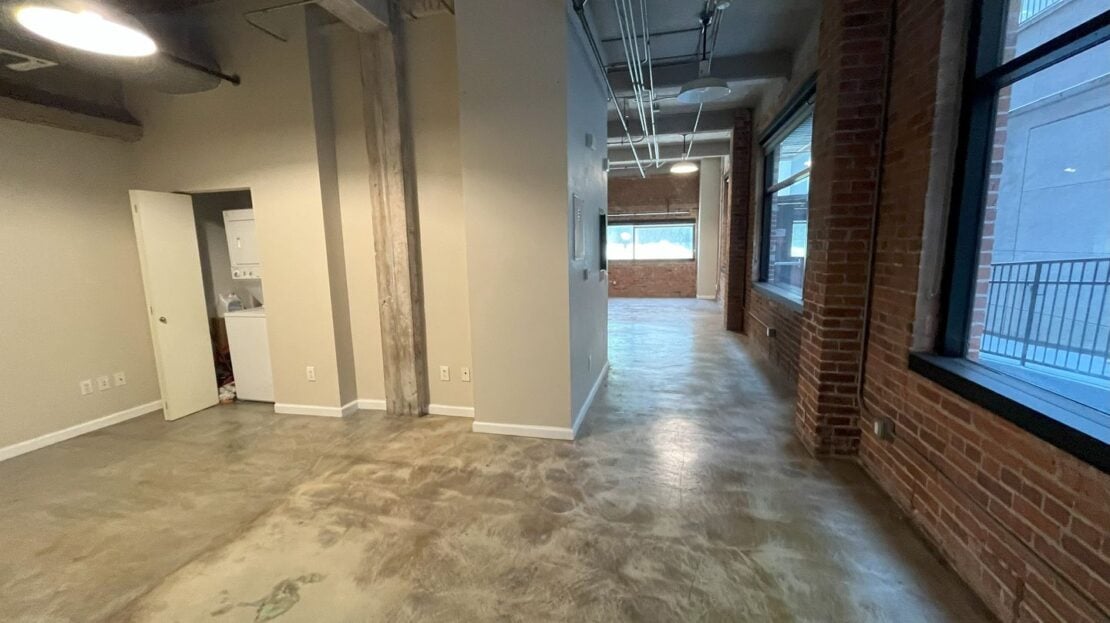 835 Locust Avenue Unit 109 - Long Beach - California - 1 bed, 1 bath rental property