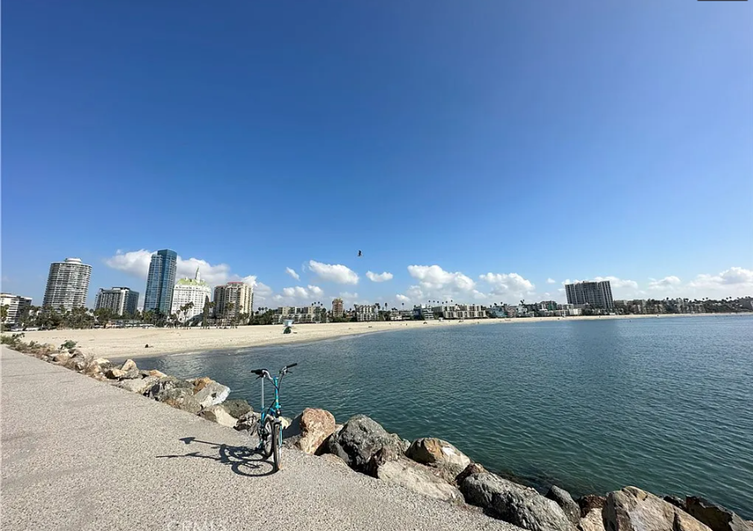 835 Locust Avenue Unit 109 - Long Beach - California - 1 bed, 1 bath rental property