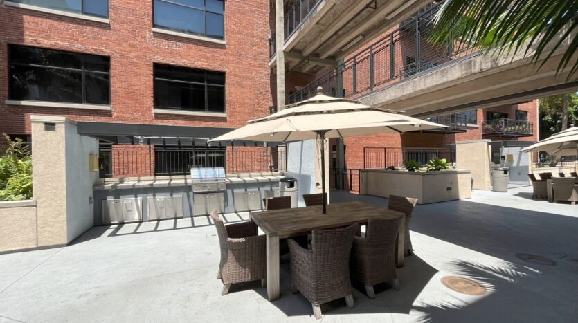 835 Locust Avenue Unit 109 - Long Beach - California - 1 bed, 1 bath rental property