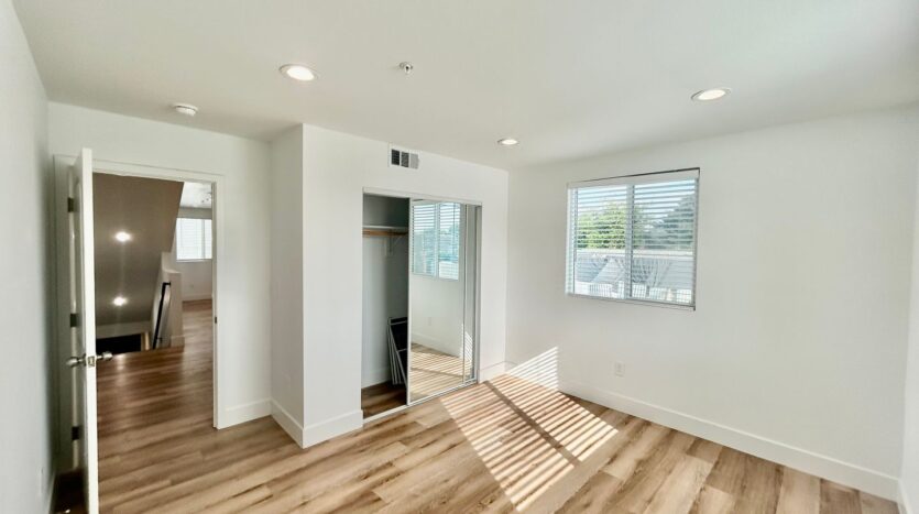 8418 S Main Street  - Los Angeles - California - 3 bed, 3 bath rental property