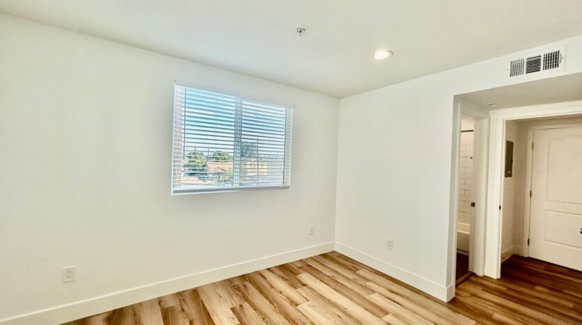 8418 S Main Street  - Los Angeles - California - 3 bed, 3 bath rental property