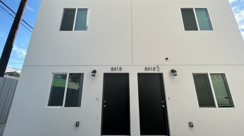 8418 S Main Street  - Los Angeles - California - 3 bed, 3 bath rental property