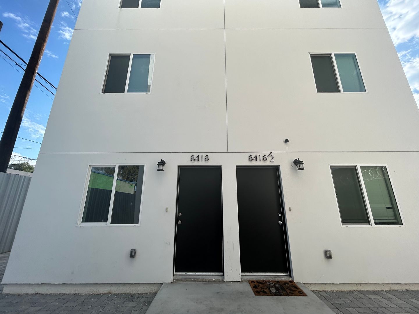 8418 S Main Street  - Los Angeles - California - 3 bed, 3 bath rental property