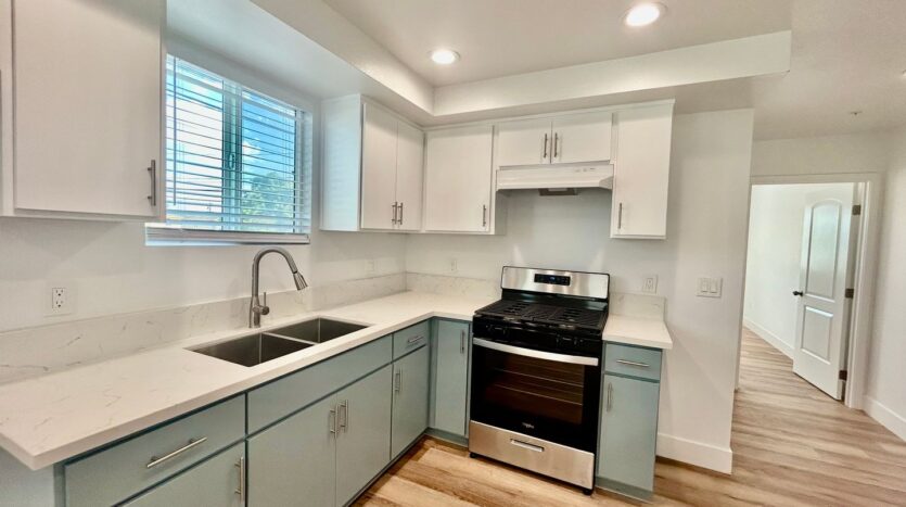 8418 S Main Street  - Los Angeles - California - 3 bed, 3 bath rental property