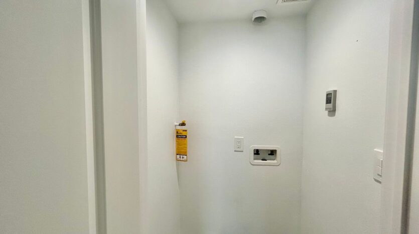 8418 S Main Street  - Los Angeles - California - 3 bed, 3 bath rental property