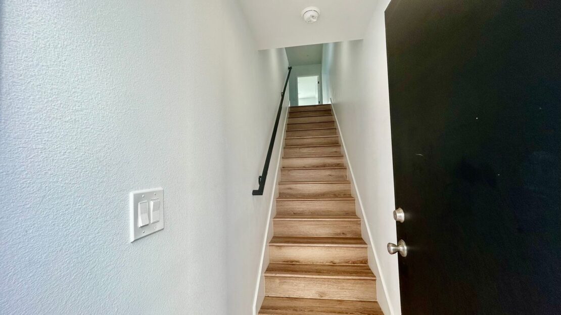 8418 S Main Street  - Los Angeles - California - 3 bed, 3 bath rental property