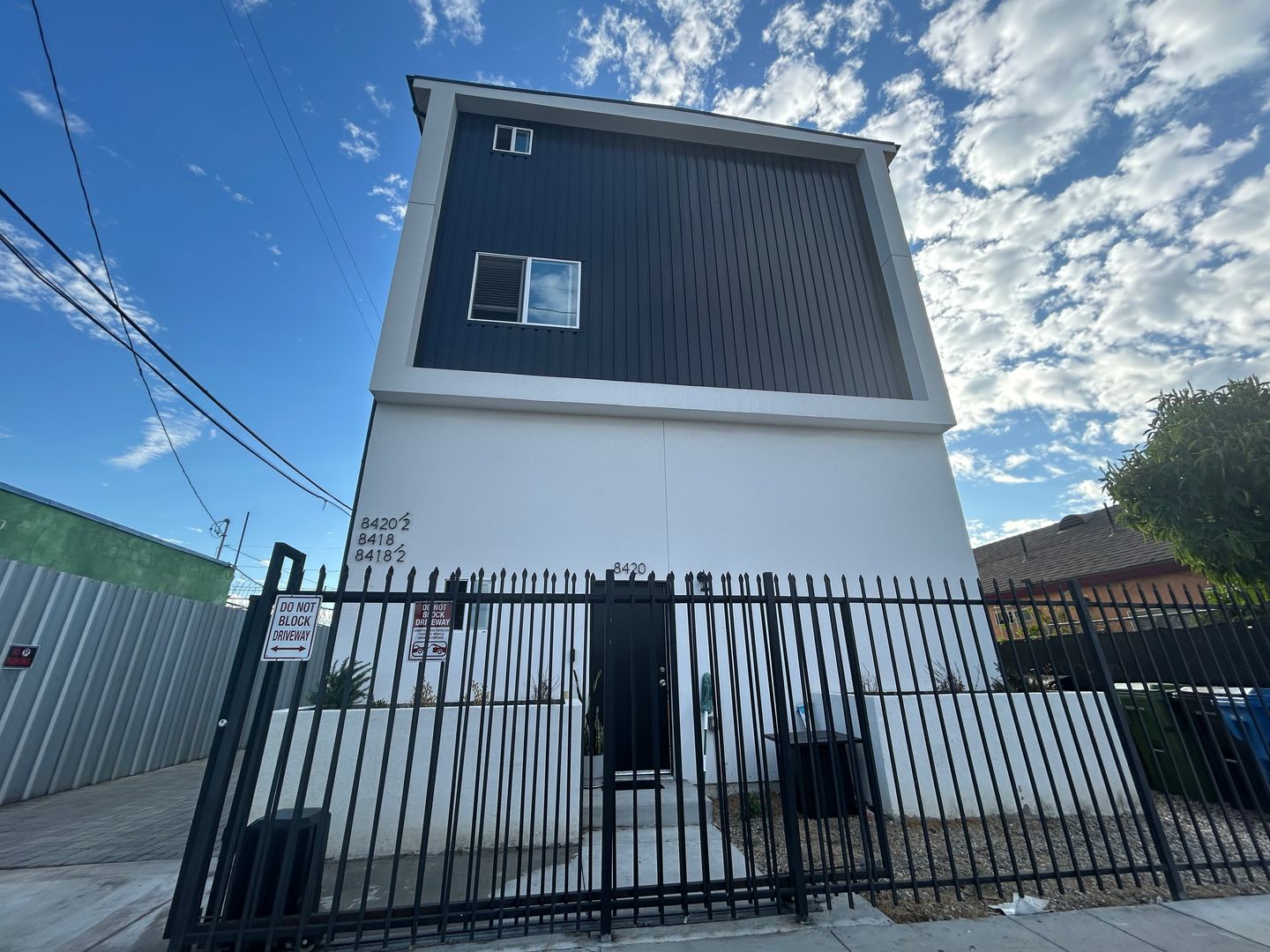 8418 S Main Street  - Los Angeles - California - 3 bed, 3 bath rental property